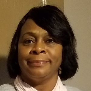 Meet your Posher, Gloria